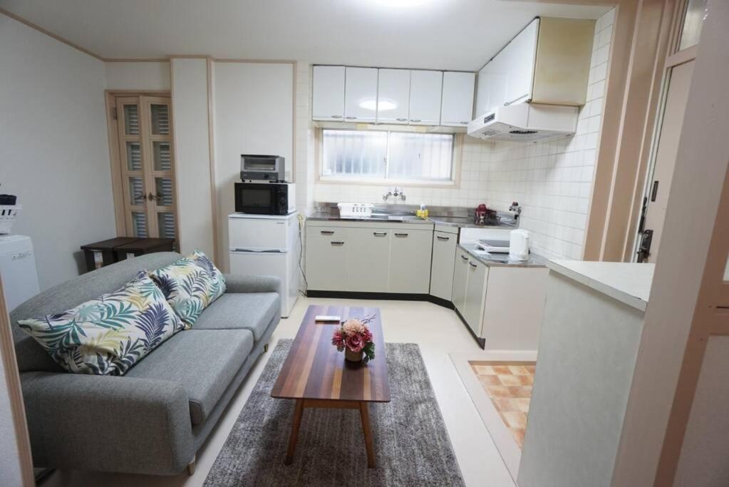 Apartment House White Mansion 201 Osaka Dış mekan fotoğraf